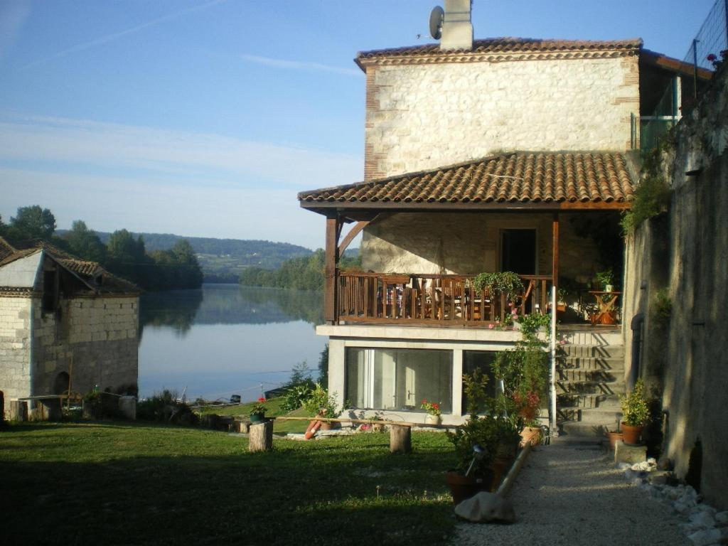 Chambres d'Hôtes Moulin de Rigoulières Saint-Sylvestre-sur-Lot Exterior foto