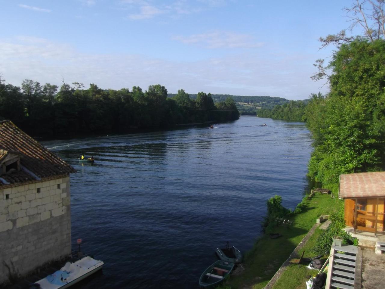Chambres d'Hôtes Moulin de Rigoulières Saint-Sylvestre-sur-Lot Exterior foto